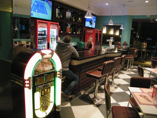 Jukebox in Restaurant