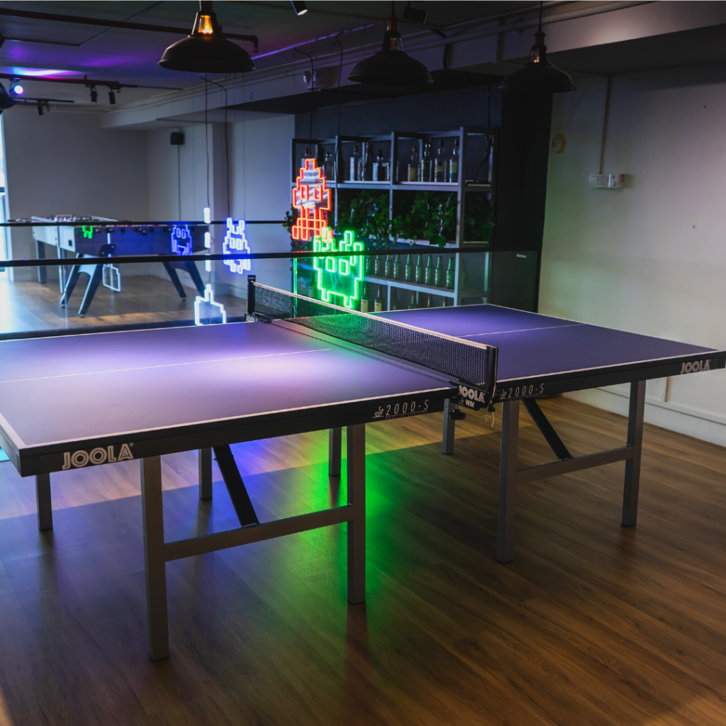 JOOLA 2000S Table Tennis Table The Men's Cave Official site